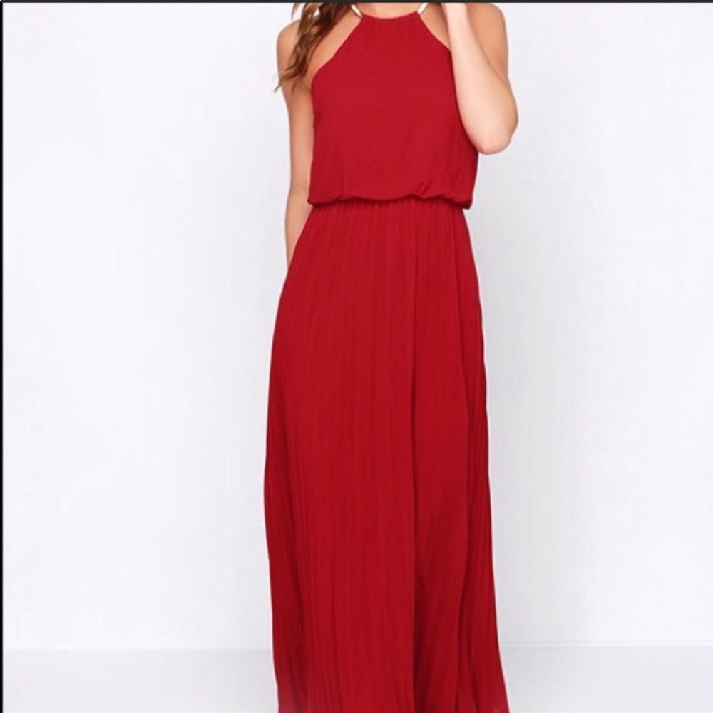 Lulus Red High Neck pleated maxi dress